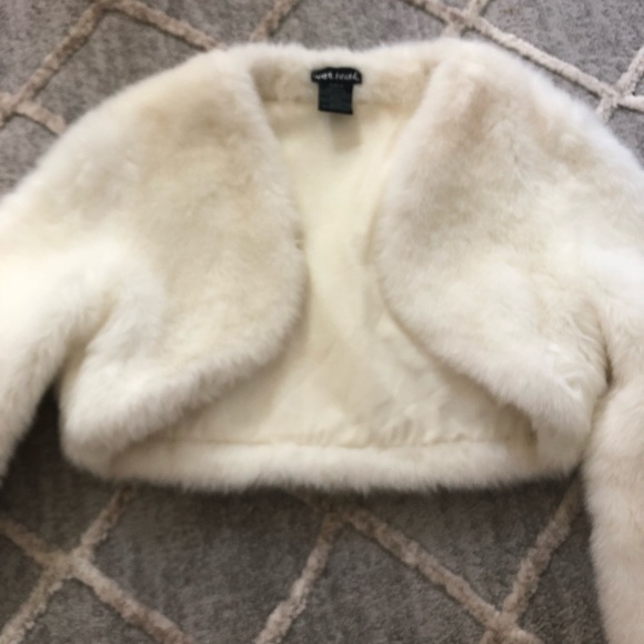 Wet Seal | Jackets \u0026 Coats | White Fur 